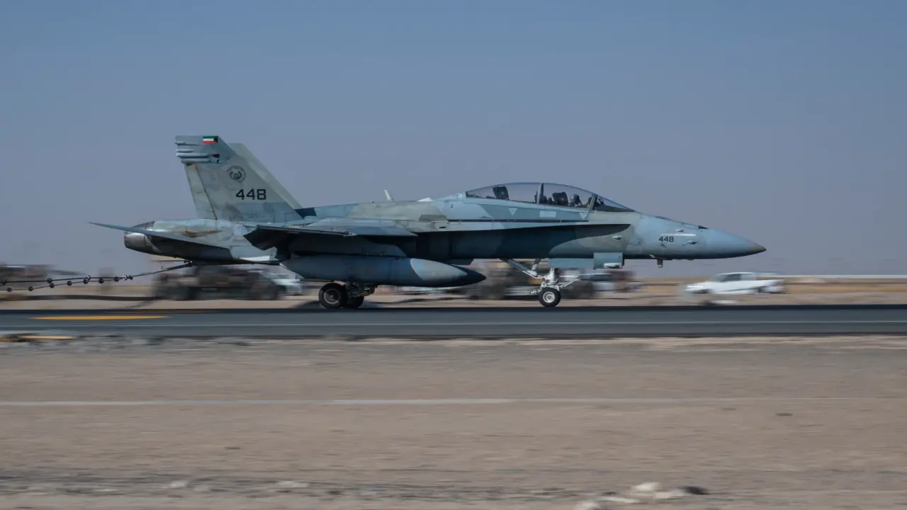 Loạt F-15 Mỹ có thể đã bị một tiêm kích Kuwait bắn hạ